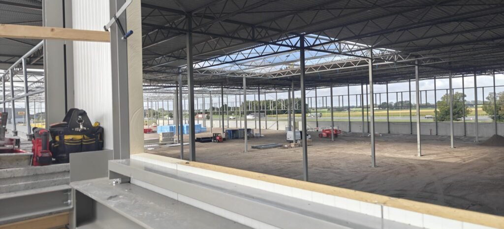 WhatsApp Image 2025-10-30 at 16.49.00 (3)