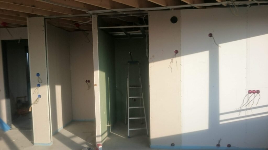 WhatsApp Image 2025-10-30 at 20.41.42 (1)